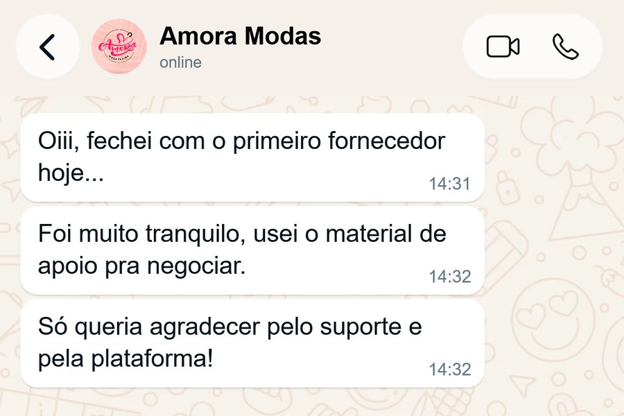 Loja de moda contando que fechou com o primeiro fornecedor
